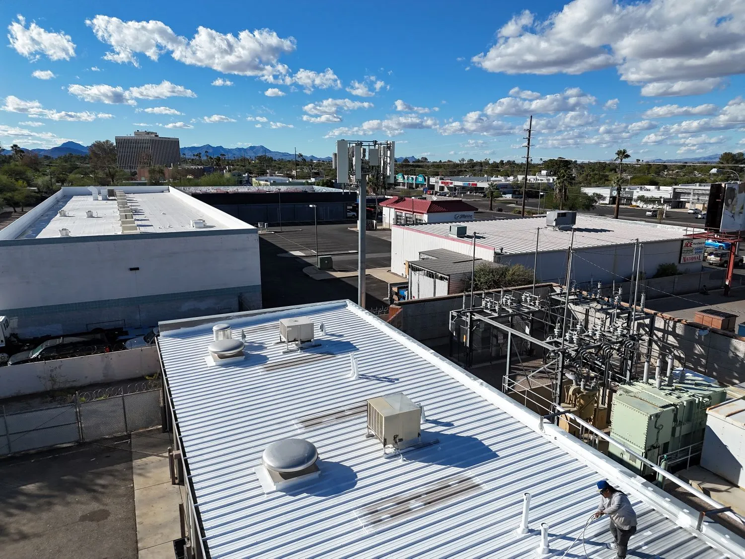 Commercial roof maintenance in Tucson, AZ